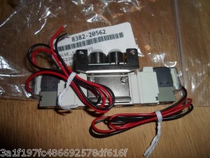SMC SY5220-5G-C6-F2 PNEUMATIC VALVE (NEW IN PACKAGE) - Picture 1 of 4