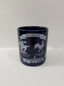 Taza de café azul STATE OF DELAWARE Bird Church Dover Wilmington College  - Imagen 1 de 7