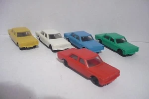Mexican Ford 20m In 5 different colors - Plastic toy Car - Copy jean Höfler - Picture 1 of 8