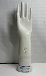Guante de porcelana General 1973 molde de mano izquierda Trenton NJ talla 7 exhibición de joyas 14" - Imagen 1 de 17