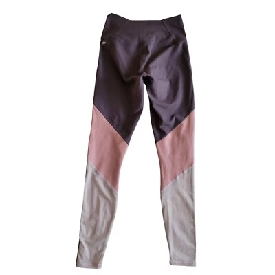 Fabletics Powerhold Legging Womens Small Purple Pink Sheer Mid Rise Ankle Length - Bild 1 von 4