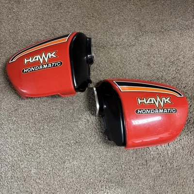 Usado BONITO 1978 Honda CB400A Hondamatic Juego de Cubierta Lateral Izquierda Derecha Rojo Tahití Foto 1 de 4