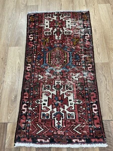ANTIQUE HANDMADE HERIZ ORIENTAL WOOL RUG 90 X 50 CM - Picture 1 of 9