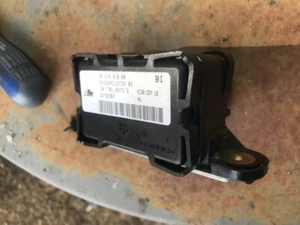 2007 Peugeot 207cc convertible ESP Yaw rate sensor 9661441680 - Picture 1 of 3