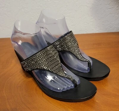 WOMENS BLACK RHINESTONE SIMPLY VERA FLIP FLOPS SANDALS THONGS SHOES SIZE 8.5 M - Image 1 of 4