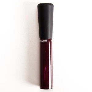 NIB MAC MINERALIZE GLASS (DRESSED TO THE K9S) A15 BOLD BERRY LE DISCONTINUED 💝 - Picture 1 of 2