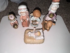 Gentle Hearts Sammler Porzellan Krippe - Bild 1 von 8