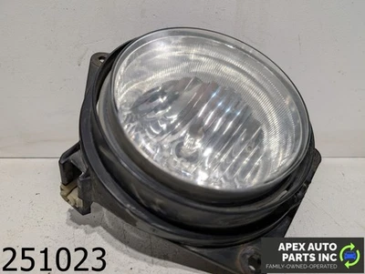 OEM 2006 Hummer H3 3.5L  LEFT SIDE FOG LIGHT - Image 1 of 4