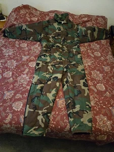 ROTHCO MENS WOODLAND CAMOFLAGE INSULATED COVERALL VERY WARM COVERALLS 3X (tall) - Picture 1 of 4