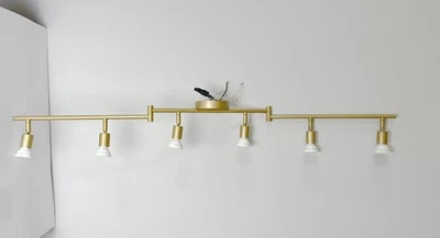 Globe Electric 4 pés 6 luzes latão pintado kit de iluminação de pista flexível com lâmpadas - Imagem 1 de 4