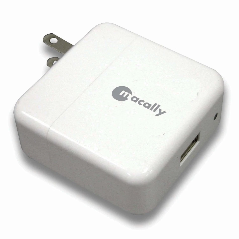 Macally USB AC Charger for iPhone and iPod (White) - Image 1 of 1