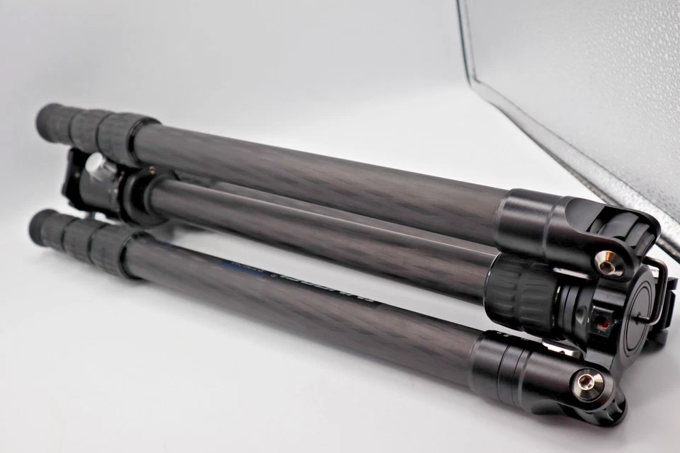 Trípode de fibra de carbono-INNOREL RT75C trípode súper profesional monopie de alta resistencia Foto 1 de 4