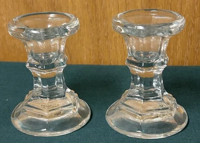 "Lote de 2 candelabros cónicos de vidrio transparente vintage Biedermann de 3""" Foto 1 de 4