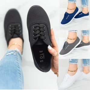 NEU DAMEN FLACHE PLIMSOHLEN SCHNÜRPUMPS MÄDCHEN WEISS PLIMSOLLS LEINWANDTRAINER GRÖSSE - Bild 1 von 30