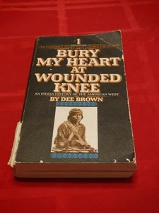 Bury My Heart at Wounded Knee Indian Dee Brown 1972 Paperback Portrait Gallery - Imagen 1 de 12