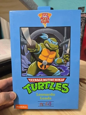 NECA Teenage Mutant Ninja Turtles Pizza Club Leonardo Leads Target эксклюзивный выпуск - Изображение 1 из 4