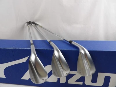 Cuña izquierda Mizuno Pro T-1 52.10S, 56.12P, 60.10C TT Dynamic Gold Tour S400 Foto 1 de 4