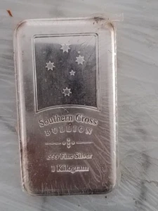 SOUTHERN CROSS* 1 KG SILVER BULLION BAR - Picture 1 of 3