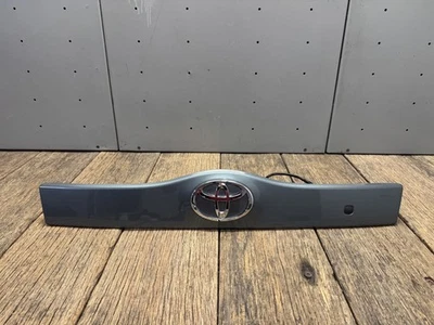 2004-09 Toyota Prius OEM Rear Hatch Trim Blue Metalic 8S2  OEM 76801-47060 Foto 1 de 4