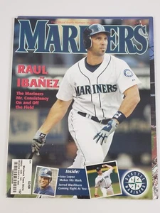 Official Seattle Mariners Magazine July 2006 Raul Ibanez w/ Scorecard - Picture 1 of 4