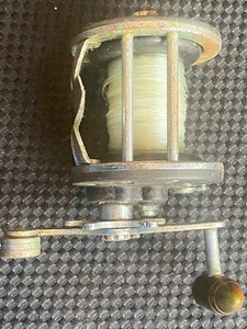 Vintage PENN No.160 Salt Water Fishing Reel USA works - Picture 1 of 5