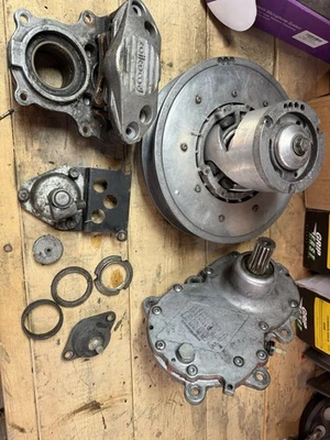 Arctic Cat ZR 900 2005 Diamond Drive, embrague secundario y pinza Foto 1 de 4