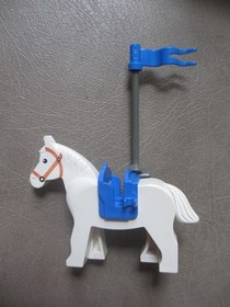 LEGO Castle Minifigure Knight's Stronghold 6059 Original Blue Saddle, Horse Flag