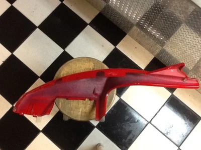 Hyosung GT 650 2007 cola derecha plástico Foto 1 de 4