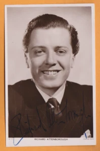Film Stars - Richard Attenborough- signed. Postcard. - Foto 1 di 2