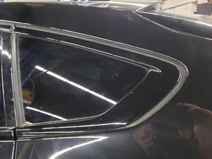 20 21 22 23 24 25 BMW X6 Left Quarter Window Glass ONLY, Sold w/o Molding - Picture 1 of 5