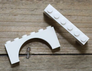 LEGO 15254 White Brick Arch W Inside Bow 1x6x2 Qty 2 - Picture 1 of 2