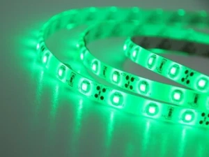 LED Strip grün 5m 300 LEDs Typ 3528 IP63 wasserdicht Streifen flexibel - Picture 1 of 3