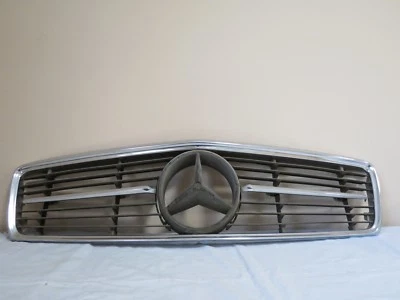 72-89 Mercedes w107 380sl 450sl 560sl 350slc Front Upper Radiator Hood Grill OEM Foto 1 de 4