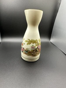 eine alte japanische Sakeflasche, auch Tokkuri genannt, - Bild 1 von 9