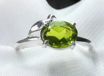 💎Ring 925 Silber Gr 17,8 (56) ovaler, fac. Peridot, Olivin Blattdesign UNIKAT💎 - Bild 1 von 4