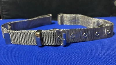 Cinturón de malla metálica vintage años 80 tono plateado 40 pulgadas 5 agujeros retro glamour Foto 1 de 4