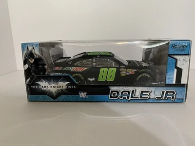 Dale Earnhardt Jr 1/24 diecast #88 Diet Dew Dark Knight Rises 2012 Impala Foto 1 de 4