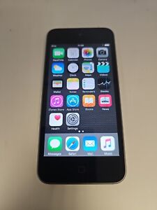 Apple Ipod Touch 5th Generation 16GB.  Space Grey A1421.   (DK991)