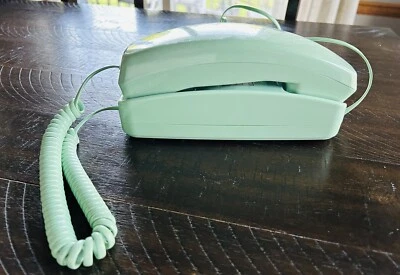 Teléfono con cable Golden Eagle Trimstyle de colección con timbre visual COMO NUEVO VERDE GE5303 Foto 1 de 4