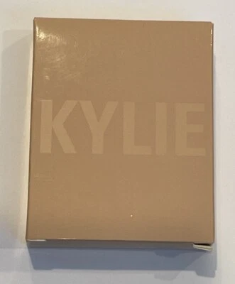 New Kylie Jenner Pressed Illuminating Highlighter Powder SALTED CARAMEL Makeup - Image 1 of 4