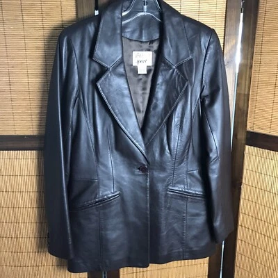 Woman's Vakko Sport Brown size Small - Image 1 of 4