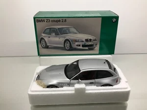 UT MODELS BMW Z3 COUPE 2.8 CLOWNSHOE -SILVER 1:18- HIGH QUALITY IN DEALER BOX - Picture 1 of 12