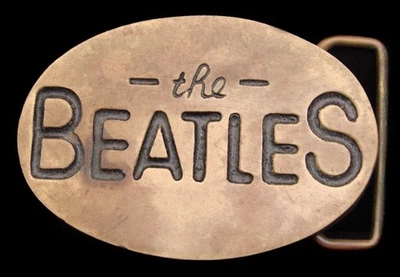 OB26106 酷老式 20 世纪 70 年代 * THE BEATLES * * 摇滚音乐组实心黄铜扣 — 第 1/2 张图片