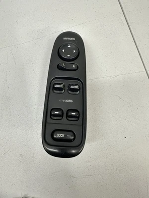 Interruptor de ventana maestra izquierda lado del conductor Buick LeSabre 2000-2005 OE 25654433 T13 Foto 1 de 4