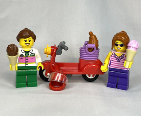 Lego Town Juniors 10684 Supermarket Suitcase Female Minifigures Red Scooter