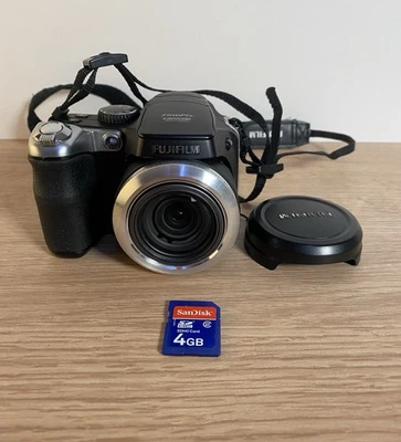 Fujifilm FinePix S8000fd 8.0MP Digital Bridge Camera 18x Zoom 4GB SD Memory Card - Image 1 of 4