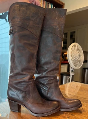 NUEVO Frye Jane Puño Alto Rodilla, Med. Botas de tacón para mujer talla 9 marrón oscuro  Foto 1 de 4
