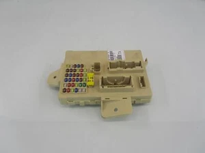 13 KIA OPTIMA 2.4L AT FWD Interior Cabin Fuse Relay Junction Box 91950-2T090 OEM - Picture 1 of 4