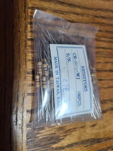 100 Pieces 1/2 Watt (0.5) 5% carbon film resistors - 12 Various Values - Picture 1 of 5