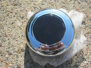 One 1993 to 1997 Lincoln Town Car center cap hubcap for alloy wheel aftermarket - Picture 1 of 21